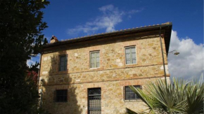 Casa frontoni